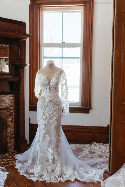 How to Choose a Second Wedding Dress for your Reception