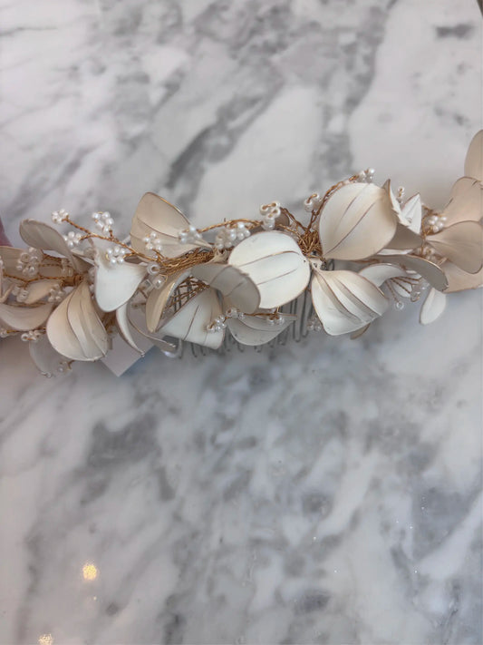 Gold Floral Hair Comb